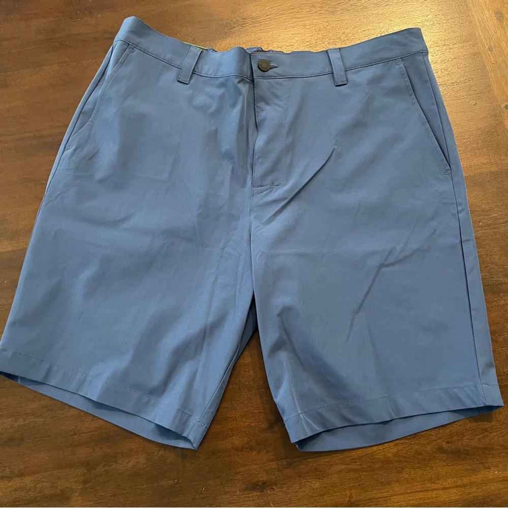 NWT Banana‎ Republic size 38 blue shorts